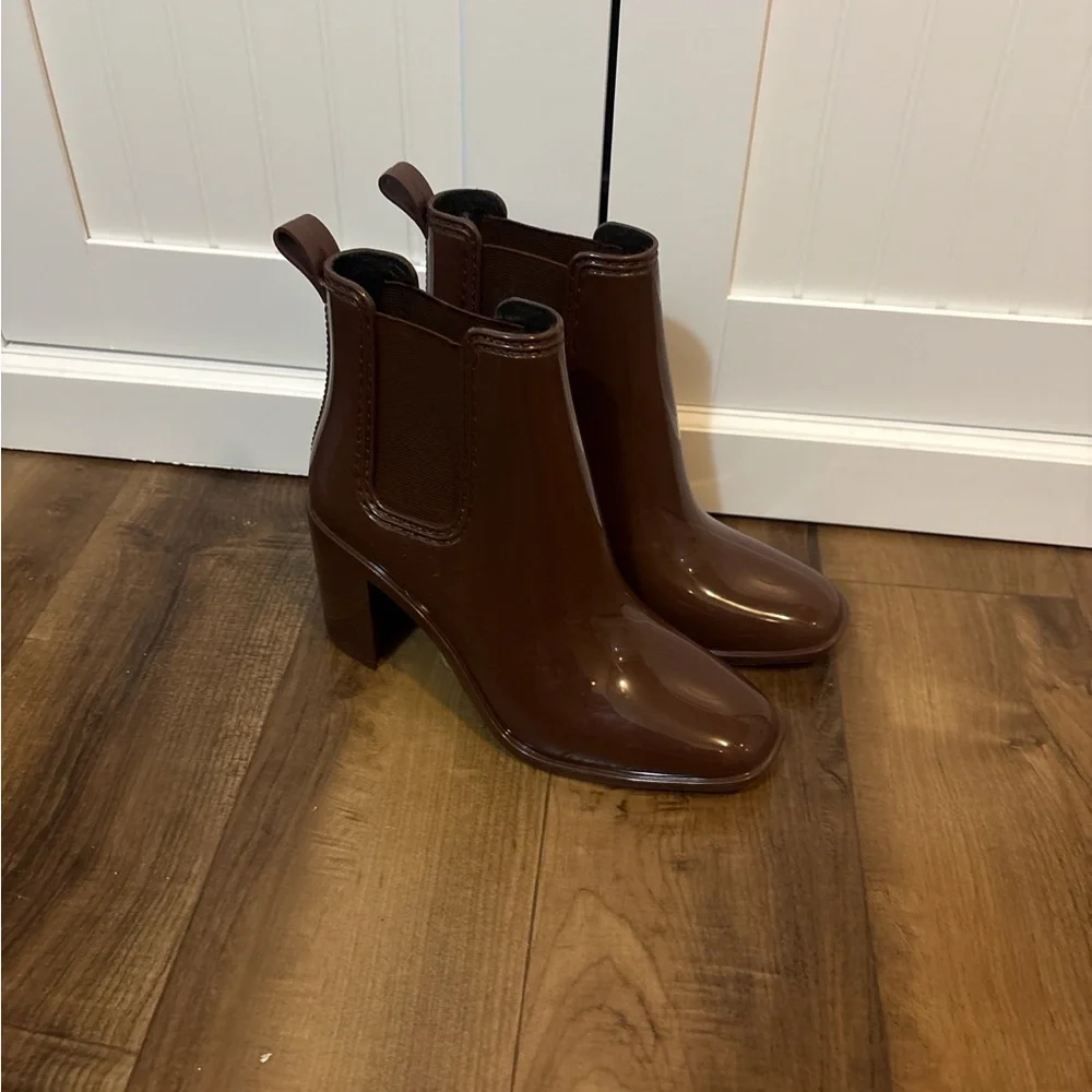Jeffrey Campbell Brown Heeled Rain Boots Size 6 Chelsea Style